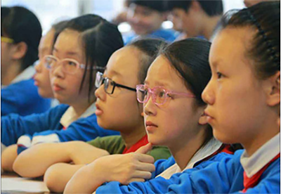 中小學(xué)課桌椅，學(xué)校該如何采購？