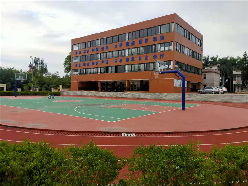 博仕有成捐贈(zèng)惠州博羅張乾小學(xué)課桌椅，助力莘莘學(xué)子健康學(xué)習(xí)