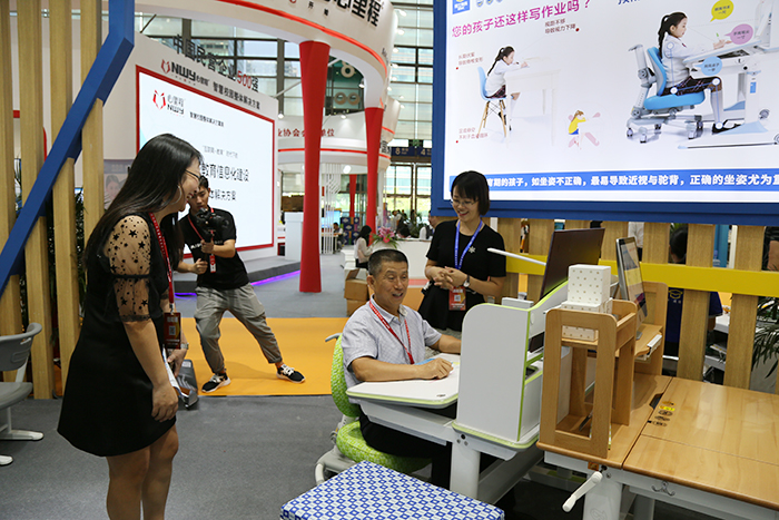 同心筑夢 科教領(lǐng)航｜博仕有成攜三防正姿普及方案亮相2019深圳教育裝備博覽會(圖8)