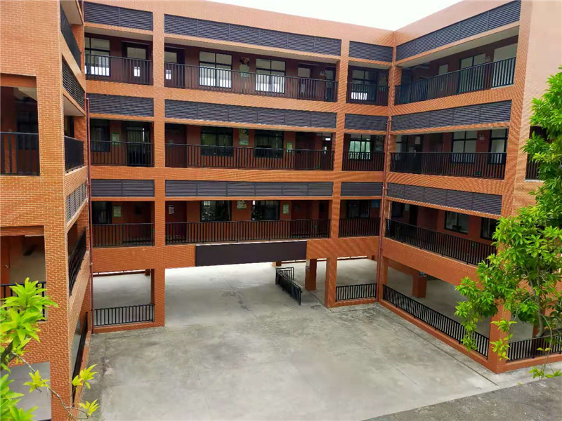 張乾小學(xué)校園外觀