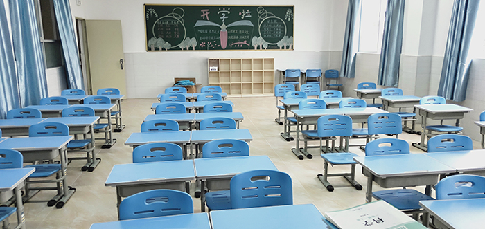 博仕有成課桌椅入駐寧遠實驗學校