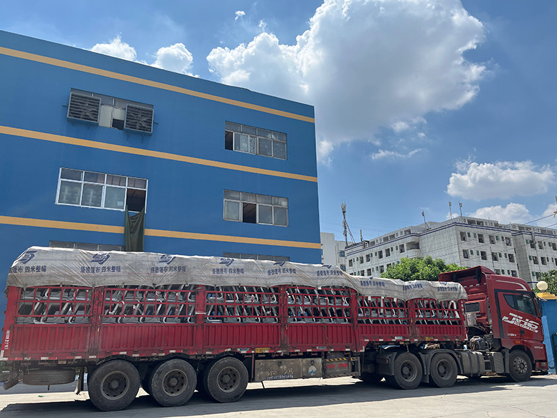 博士有成(圖2) 博士有成(圖2)