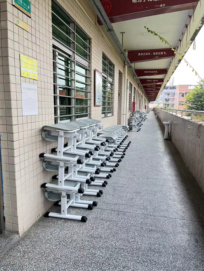 博士有成(圖4) 博士有成(圖4)